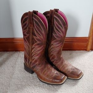 Women's Ariat Cowboy Boots